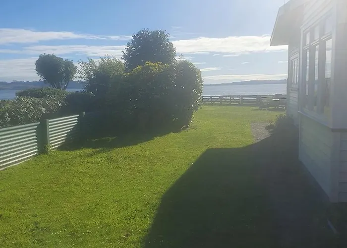 度假居 Daydream House, Sunrise, Sunset Views Across *